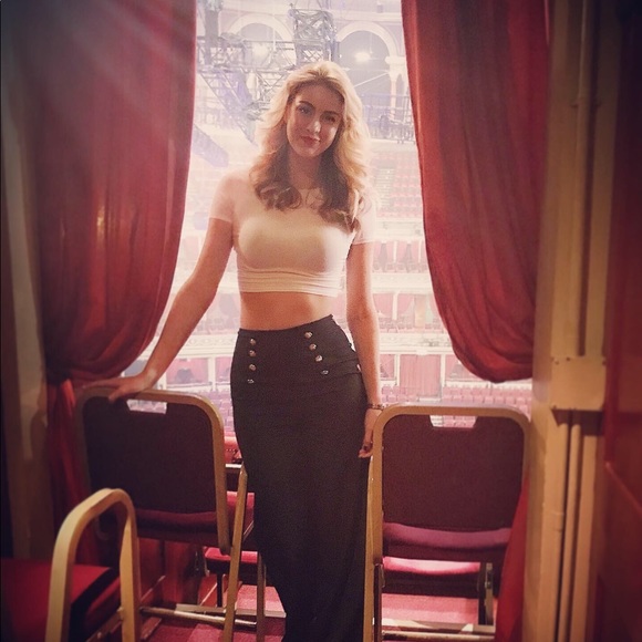 Meet your Posher, Annie - Picture 9 of 16